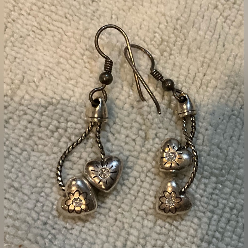 BRIGHTON HEART WITH GLASS METAL EARRINGS